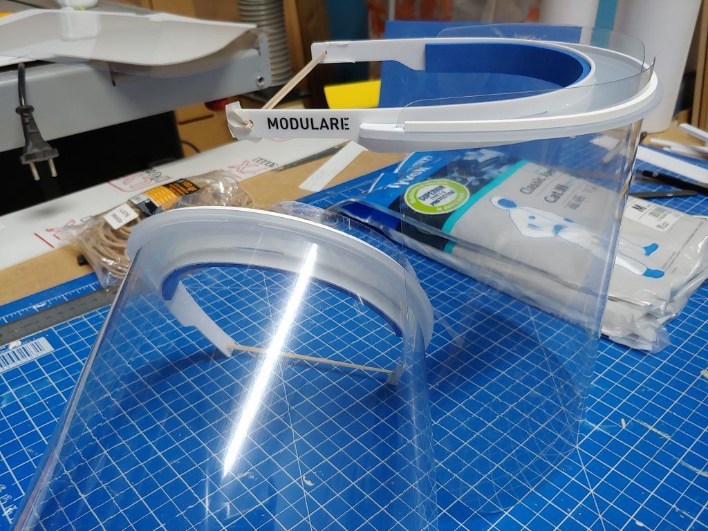 Diseño y fabricación de pantallas de protección facial