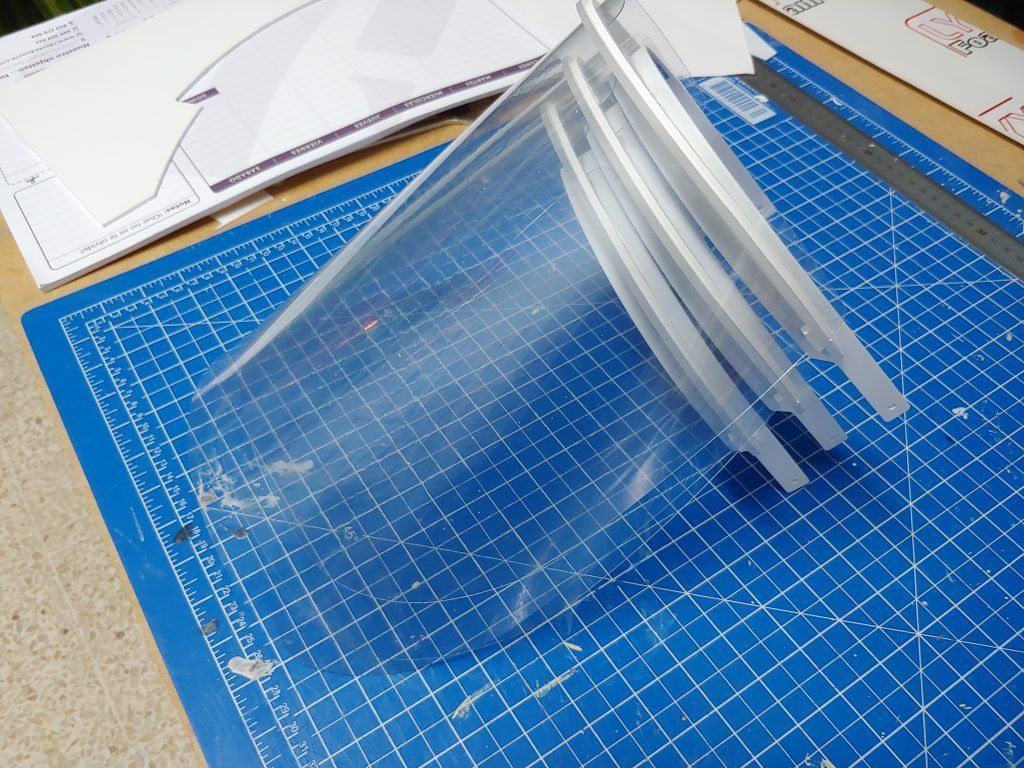 Diseño y fabricación de pantallas de protección facial