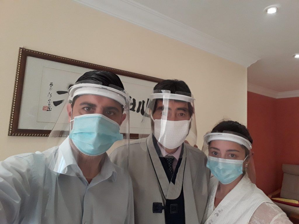 Diseño y fabricación de pantallas de protección facial