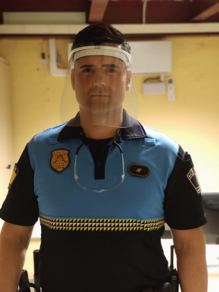 Diseño y fabricación de pantallas de protección facial