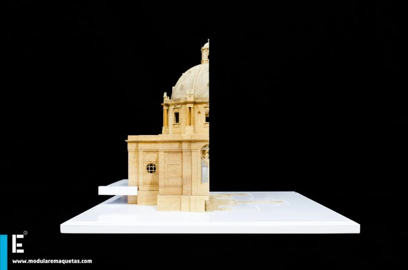 Modulare Proposal for Memorial, Pamplona